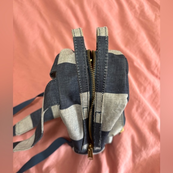 Herschel Mini backpack - Picture 7 of 10